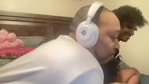 prettyfacefemale online show from February 2026 08:35:01 AM