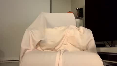 Snapshot of prettyflacka chatting on November 2025 08:35:01 AM Pretty or Flacka online show from November 2025 08:35:01 AM