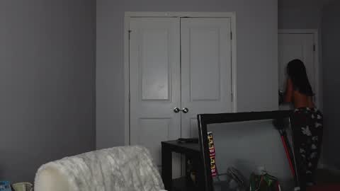 prettygirllltorii online show from April 2026 11:58:01 PM