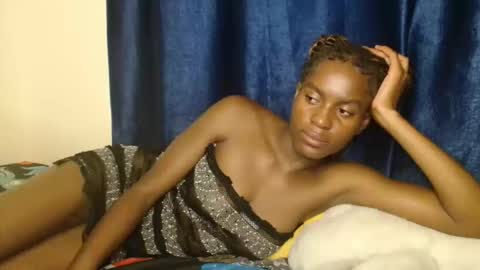 Snapshot of prettygoddess1 chatting on April 2026 01:53:01 AM Mary online show from April 2026 01:53:01 AM