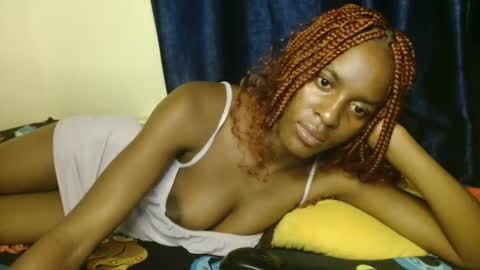 Snapshot of prettygoddess1 chatting on May 2026 04:41:02 AM Mary online show from May 2026 04:41:02 AM