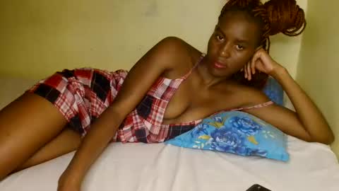 Snapshot of prettygoddess1 chatting on May 2026 05:53:01 PM Mary online show from May 2026 05:53:01 PM