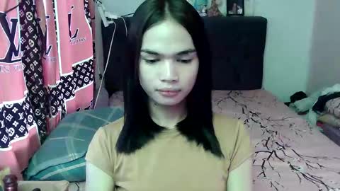 prettykhelcy online show from June 2026 02:48:01 AM