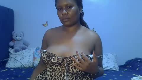 Snapshot of prettymel1 chatting on March 2026 10:03:02 PM prettymel1 online show from March 2026 10:03:02 PM