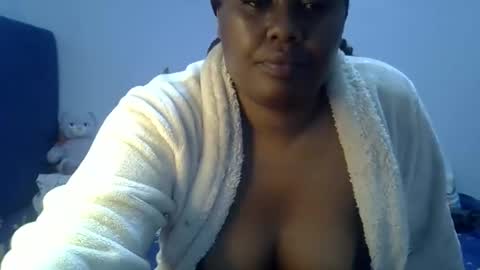 Snapshot of prettymel1 chatting on March 2026 08:13:01 PM prettymel1 online show from March 2026 08:13:01 PM