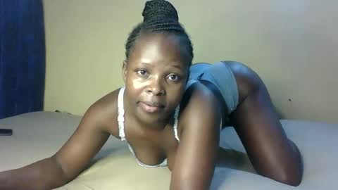 Melly online show from October 2025 06:14:02 PM