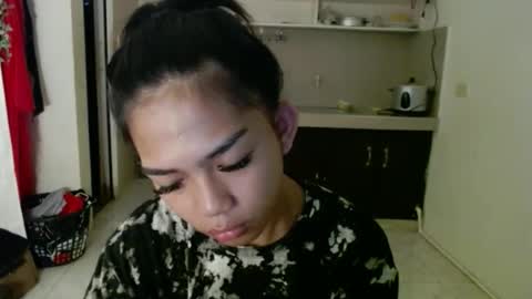 Snapshot of prettymiya chatting on May 2026 09:02:01 AM Miya 3 online show from May 2026 09:02:01 AM