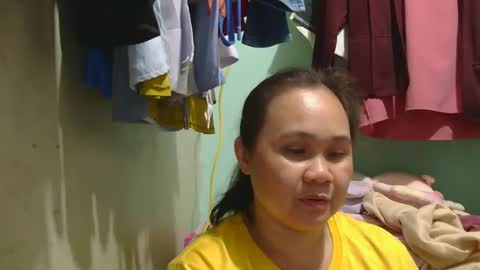 Nhing online show from December 2024 01:47:01 PM