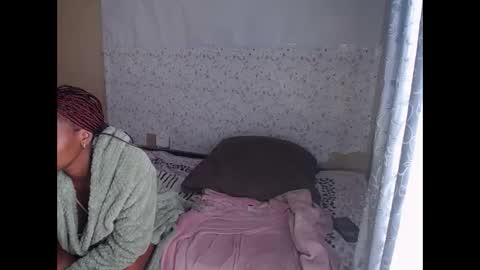 Snapshot of prettynyash chatting on May 2026 08:30:01 AM prettynyash online show from May 2026 08:30:01 AM