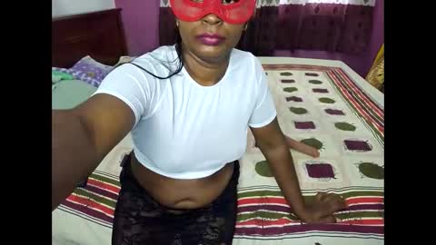 Prettypriya online show from December 2025 02:06:01 AM