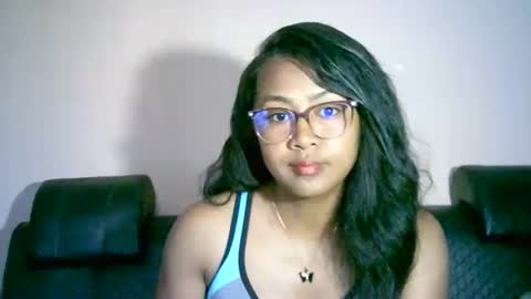 prettysexy3601 online show from April 2026 05:21:01 AM