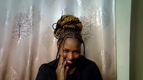Snapshot of prettyshasha_ chatting on September 2025 05:48:01 PM prettyshasha_ online show from September 2025 05:48:01 PM
