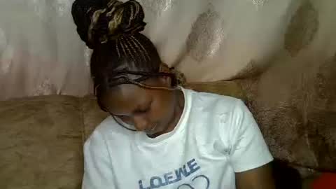 Snapshot of prettyshasha_ chatting on October 2025 07:25:02 PM prettyshasha_ online show from October 2025 07:25:02 PM