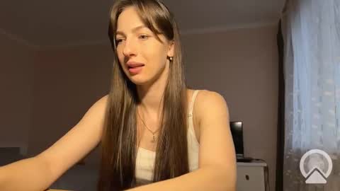 prettyyy_angel online show from November 2025 01:35:02 PM