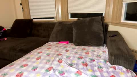 Snapshot of princ3ssarii chatting on December 2025 04:18:02 AM Princess Arii online show from December 2025 04:18:02 AM