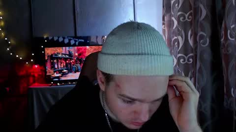 Snapshot of princ4real chatting on February 2025 07:23:01 AM prince online show from February 2025 07:23:01 AM