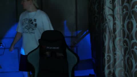 Snapshot of princ4real chatting on March 2025 07:06:01 PM prince online show from March 2025 07:06:01 PM