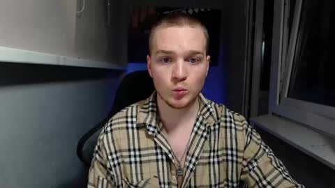 Snapshot of princ4real chatting on September 2025 11:06:02 PM prince online show from September 2025 11:06:02 PM