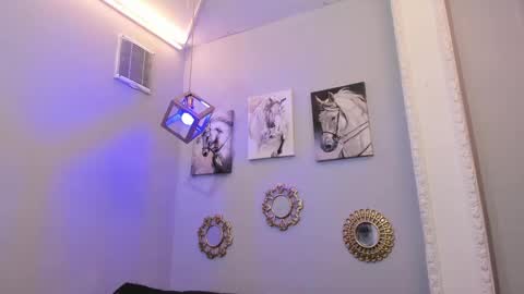 prince_arthur77 online show from March 2025 03:45:02 PM