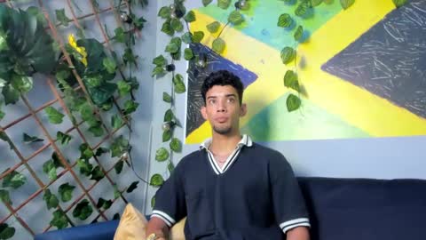 prince_arthur77 online show from September 2025 04:52:02 PM