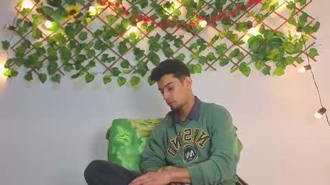 prince_arthur77 online show from March 2026 04:16:01 AM