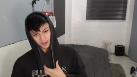 Prince Adrian online show from November 2025 08:35:01 AM