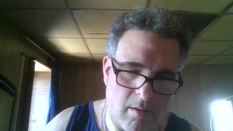 johnny online show from April 2026 06:01:01 PM