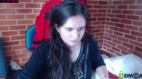 Snapshot of princesa_leia_zathur chatting on June 2026 06:14:01 PM Leia online show from June 2026 06:14:01 PM