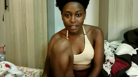 Snapshot of princess_aishy chatting on April 2026 05:30:01 PM Daddys toy online show from April 2026 05:30:01 PM