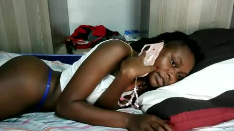 Snapshot of princess_aishy chatting on May 2026 04:49:02 PM Daddys toy online show from May 2026 04:49:02 PM