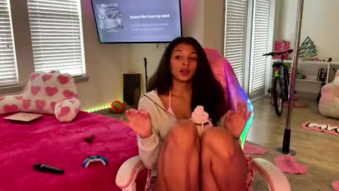 Cece  NEXT LIVESTREAM -- DEC. 4th  7 PM CST online show from November 2025 03:22:02 PM