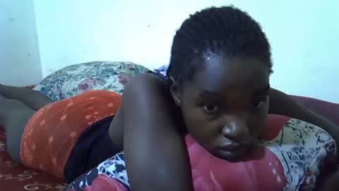 Snapshot of princess_scovia chatting on May 2026 03:29:02 PM princess_scovia online show from May 2026 03:29:02 PM