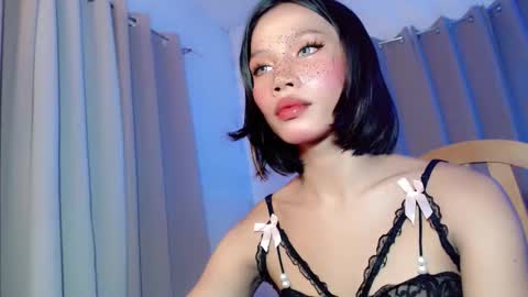 STELLA MAE online show from October 2025 07:50:01 AM