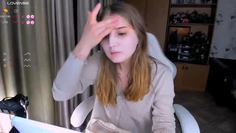 Snapshot of princessaalicc chatting on September 2025 03:17:01 PM princessaalicc online show from September 2025 03:17:01 PM