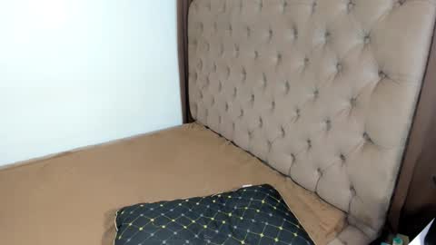 princess online show from November 2025 07:25:01 PM