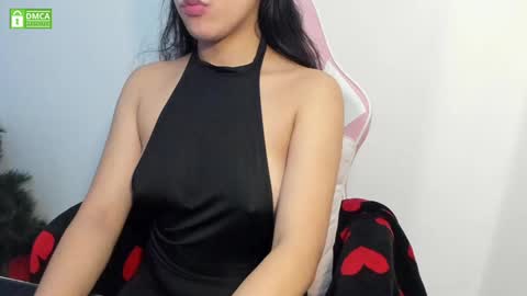 Snapshot of princesse_katey chatting on January 2025 02:58:02 PM miss me check out my YT   online show from January 2025 02:58:02 PM