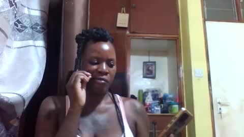 Snapshot of princessmiles2 chatting on May 2026 02:58:02 PM phelly online show from May 2026 02:58:02 PM