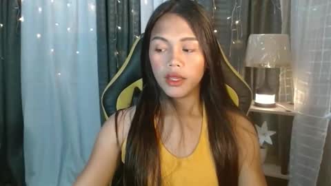 Snapshot of princessrynn chatting on October 2025 09:33:01 AM princessrynn online show from October 2025 09:33:01 AM