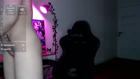 18 y.o online show from October 2025 12:48:02 PM