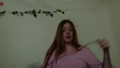 princesssnowflk84 online show from June 2026 07:04:02 PM