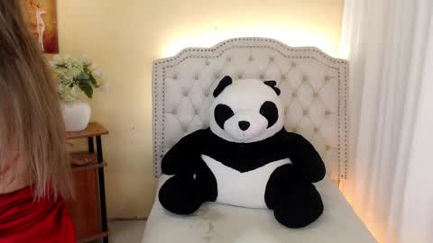 princessyanzy1 online show from February 2025 08:54:02 AM