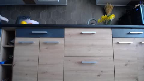 Space online show from April 2026 07:42:01 AM