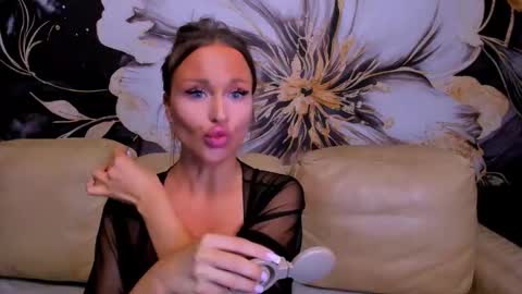 Barbara online show from September 2025 04:40:02 PM