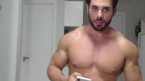 promuscles4u online show from February 2025 01:23:02 AM