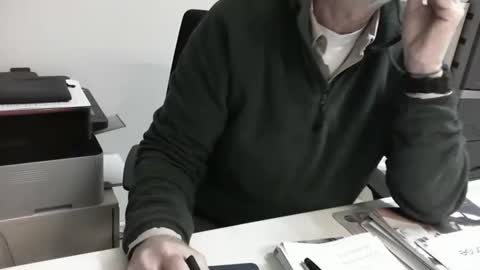 mature hairy guy online show from November 2025 10:56:02 AM