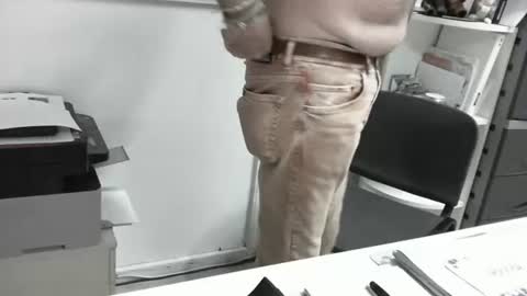 mature hairy guy online show from June 2026 04:02:02 PM
