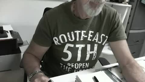 Snapshot of proplan chatting on July 2026 04:57:02 PM mature hairy guy online show from July 2026 04:57:02 PM