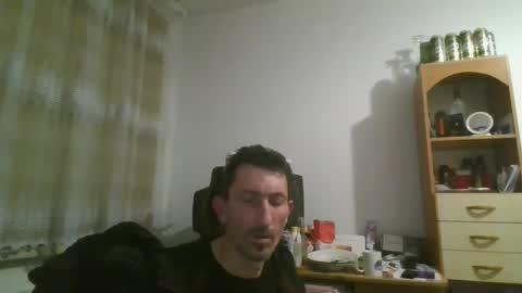 Mariusz online show from January 2025 03:33:02 PM