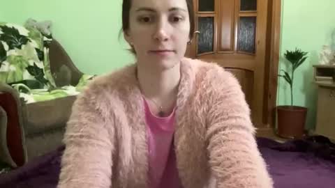 Snapshot of proud_sweet_21 chatting on September 2025 10:35:02 PM proud sweet 21 online show from September 2025 10:35:02 PM