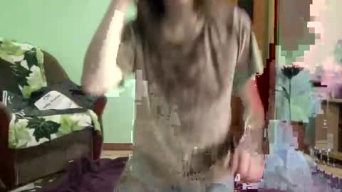 Snapshot of proud_sweet_21 chatting on November 2025 01:37:02 AM proud sweet 21 online show from November 2025 01:37:02 AM